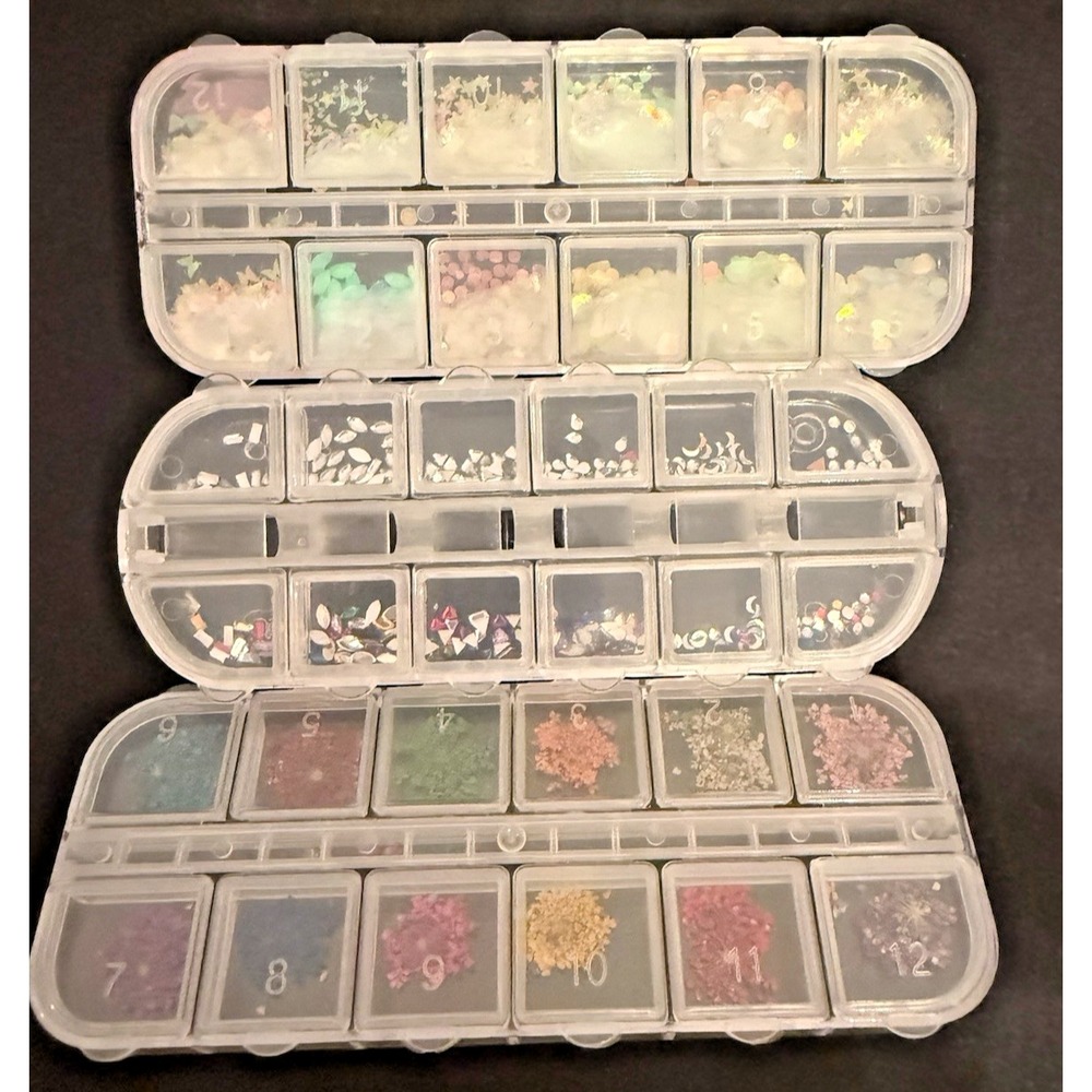 3 Containers Nail Art Decor Set Rhinestones Dried Flowers Iridescent Flakes
